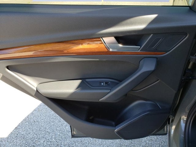 2023 Audi Q5 S line Premium
