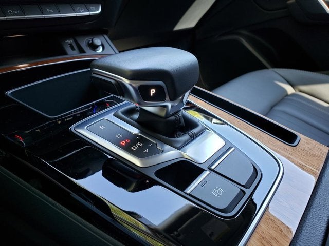 2023 Audi Q5 S line Premium