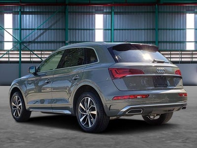 2023 Audi Q5 S line Premium