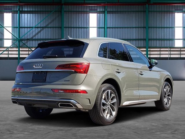 2023 Audi Q5 S line Premium