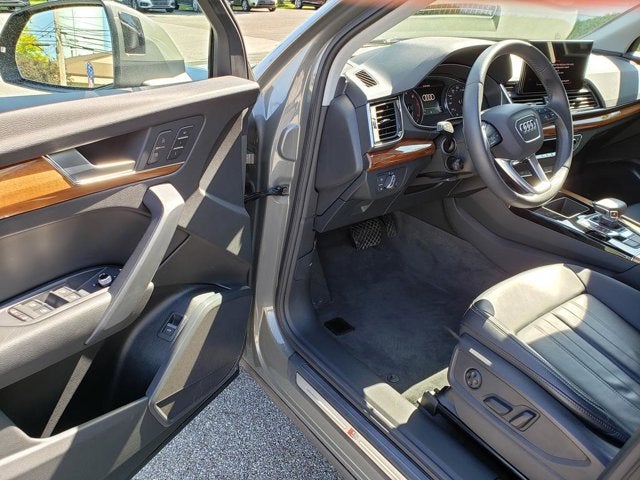 2023 Audi Q5 S line Premium