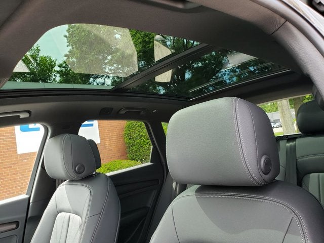2023 Audi Q5 S line Premium