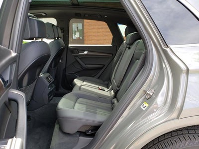 2023 Audi Q5 S line Premium