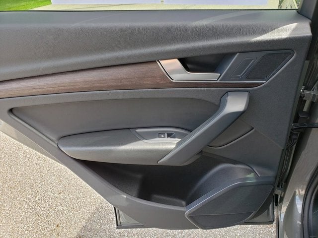 2023 Audi Q5 S line Premium