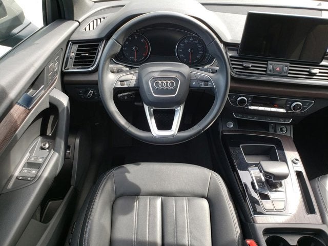 2023 Audi Q5 S line Premium
