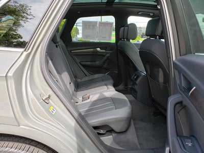 2023 Audi Q5 S line Premium