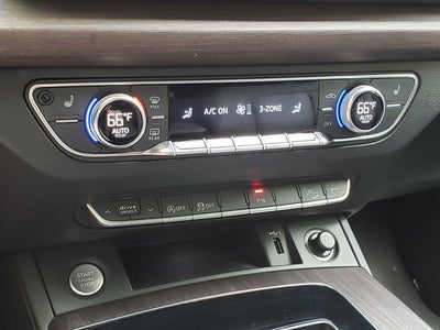 2023 Audi Q5 S line Premium