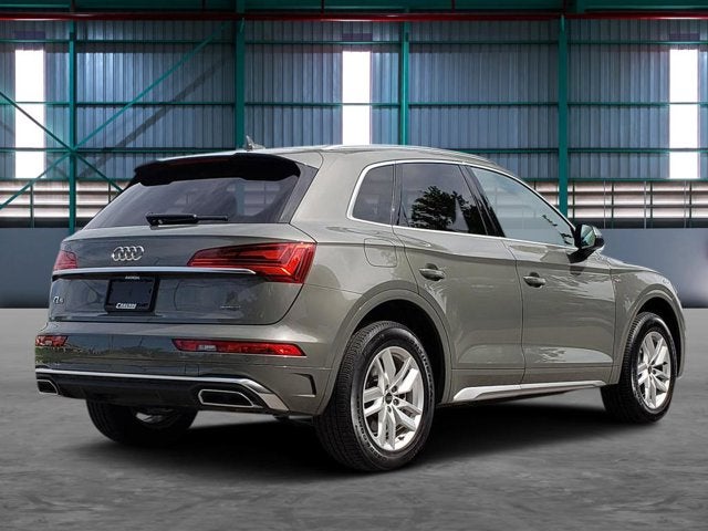 2023 Audi Q5 S line Premium
