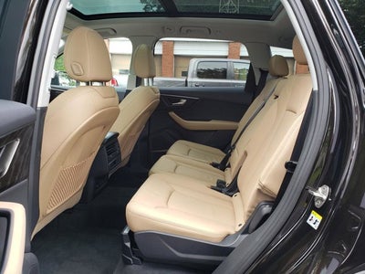 2025 Audi Q7 Premium Plus