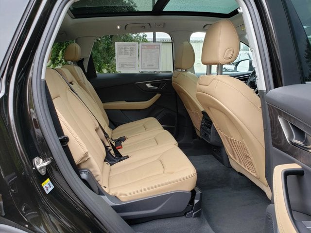 2025 Audi Q7 Premium Plus