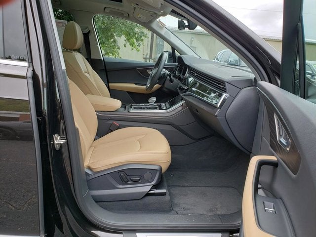 2025 Audi Q7 Premium Plus