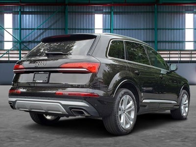 2025 Audi Q7 Premium Plus