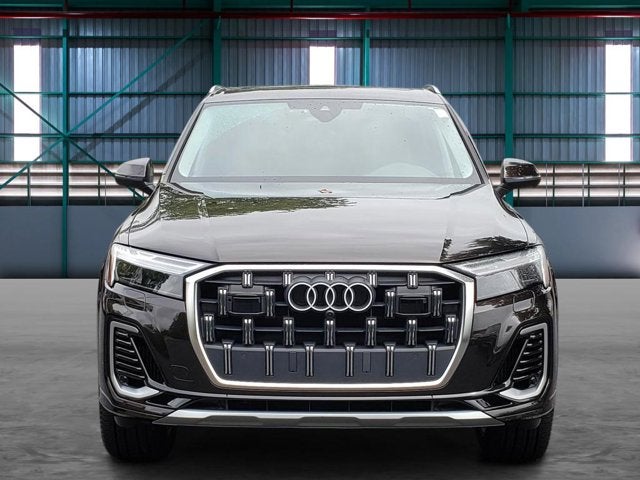 2025 Audi Q7 Premium Plus
