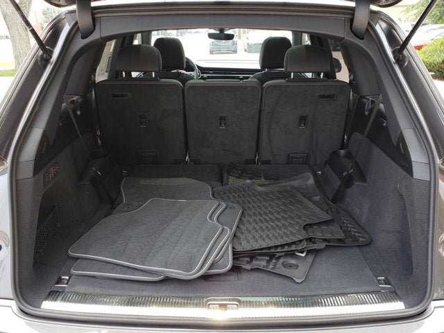 2026 Audi Q7 Premium Plus