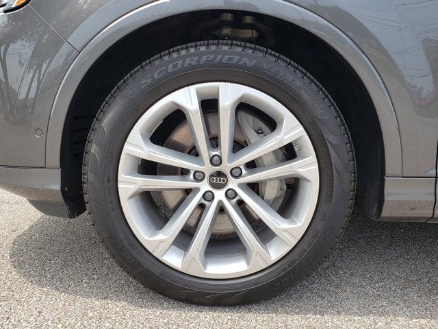2026 Audi Q7 Premium Plus