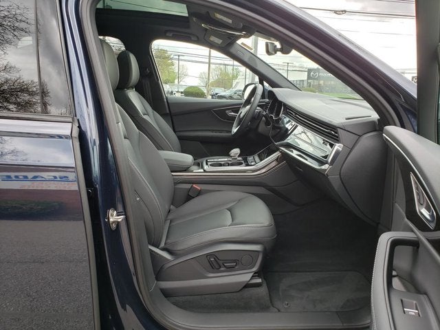 2025 Audi Q7 Premium Plus