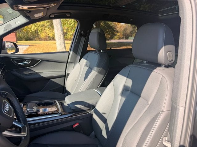 2025 Audi Q7 Premium Plus