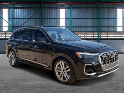 2025 Audi Q7 Premium Plus