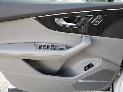 2021 Audi Q7 Premium Plus