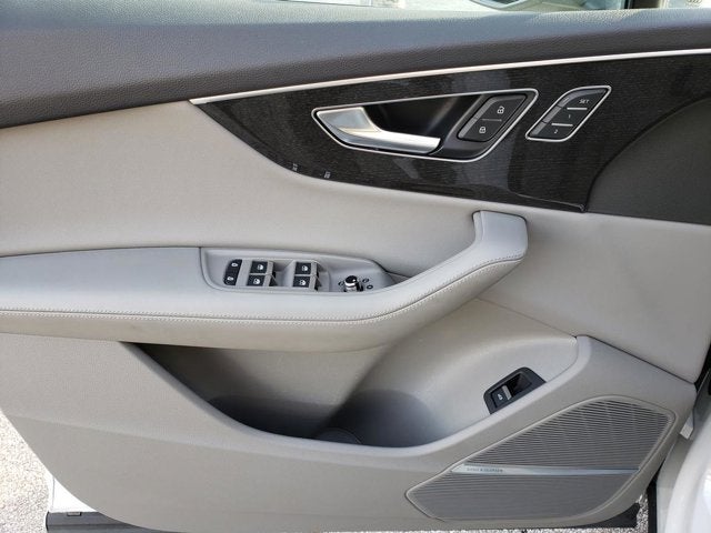 2021 Audi Q7 Premium Plus