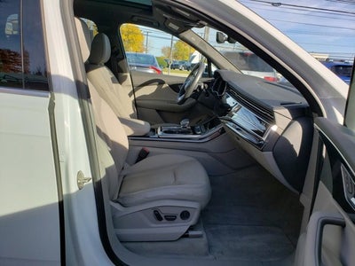 2021 Audi Q7 Premium Plus