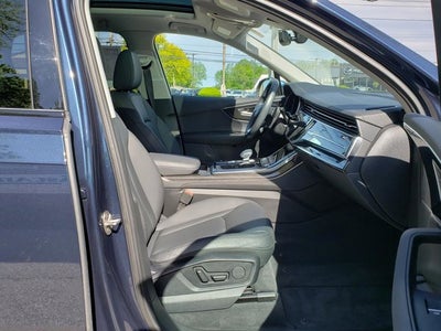 2023 Audi Q7 Premium Plus