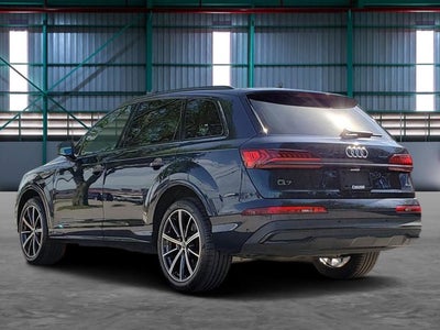 2023 Audi Q7 Premium Plus