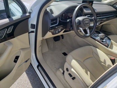 2019 Audi Q7 Prestige