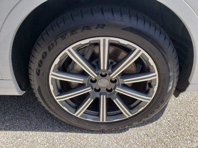 2019 Audi Q7 Prestige