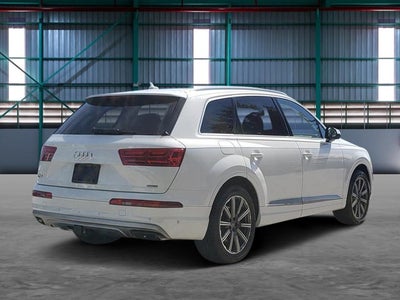 2019 Audi Q7 Prestige