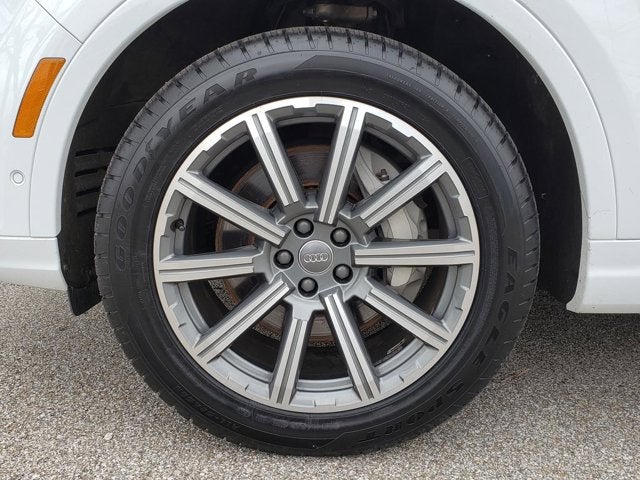 2019 Audi Q7 Prestige