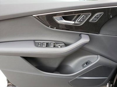 2025 Audi Q7 Prestige