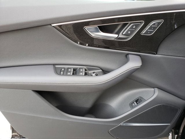 2025 Audi Q7 Prestige