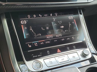 2026 Audi Q7 S line Prestige