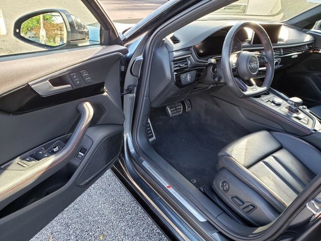 2019 Audi A4 Premium Plus
