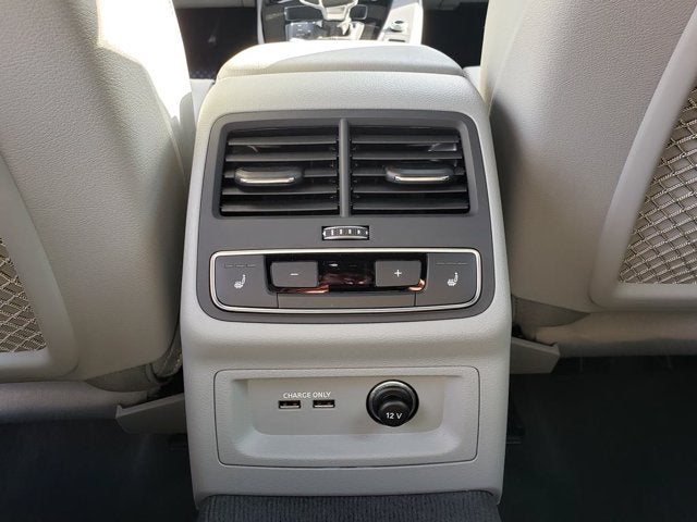 2023 Audi A4 Sedan S line Prestige