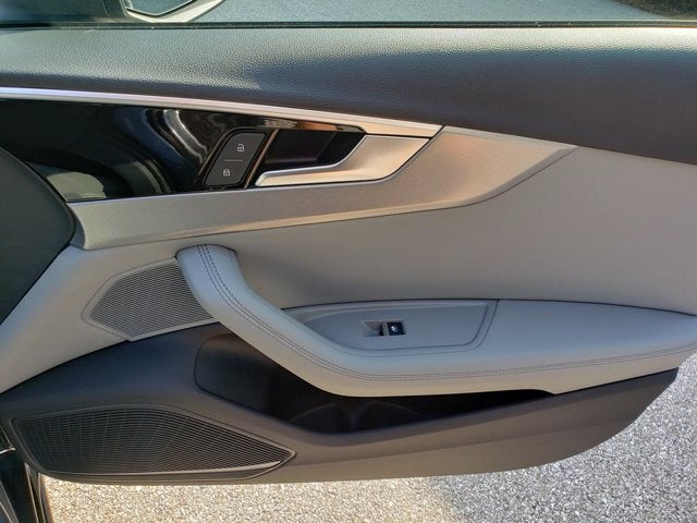 2023 Audi A4 Sedan S line Prestige
