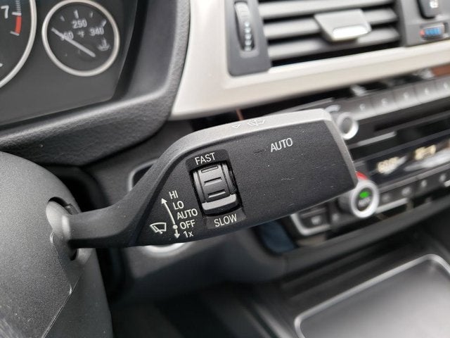 2018 BMW 3 Series 320i xDrive