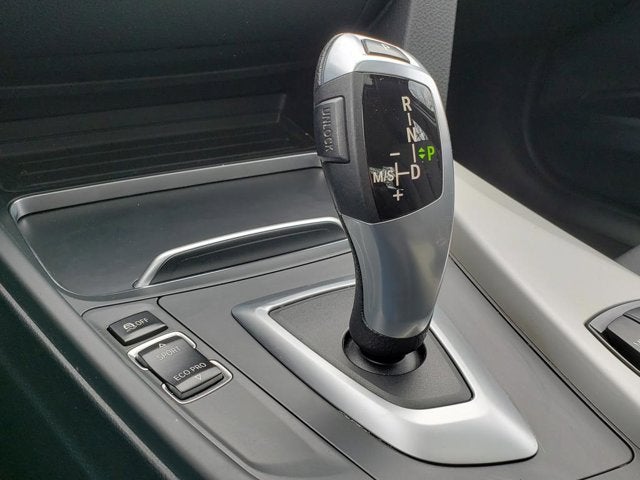 2018 BMW 3 Series 320i xDrive