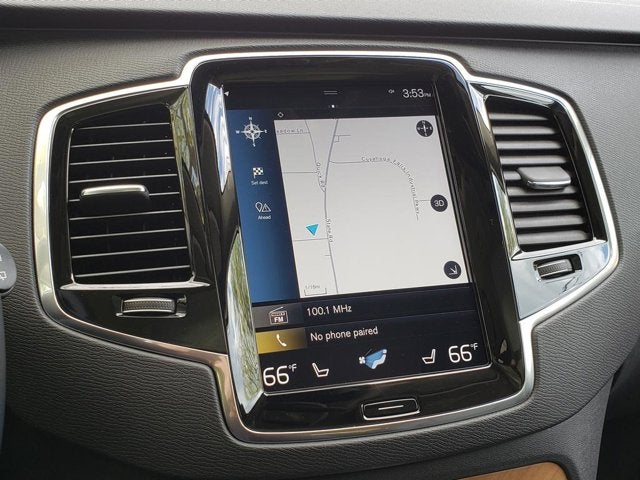 2021 Volvo XC90 Momentum