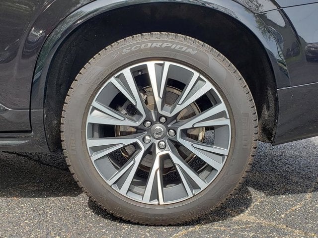 2021 Volvo XC90 Momentum